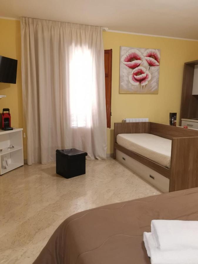 Fratelli Clemente Spa And Hotel Castelvetrano Bagian luar foto